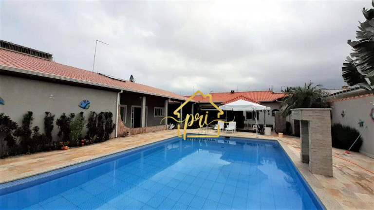 Imagem Casa com 7 Quartos à Venda, 355 m² em Flórida - Praia Grande Imagem Casa com 7 Quartos à Venda, 355 m² em Flórida - Praia Grande