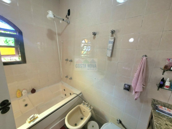 Imagem Casa com 3 Quartos à Venda, 250 m² em Boqueirão - Praia Grande Imagem Casa com 3 Quartos à Venda, 250 m² em Boqueirão - Praia Grande