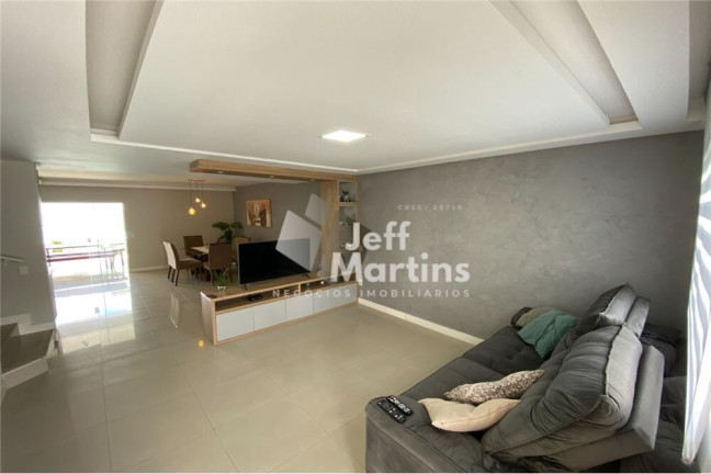 Imagem Casa com 3 Quartos à Venda, 187 m² em Praia Dos Amores - Balneário Camboriú