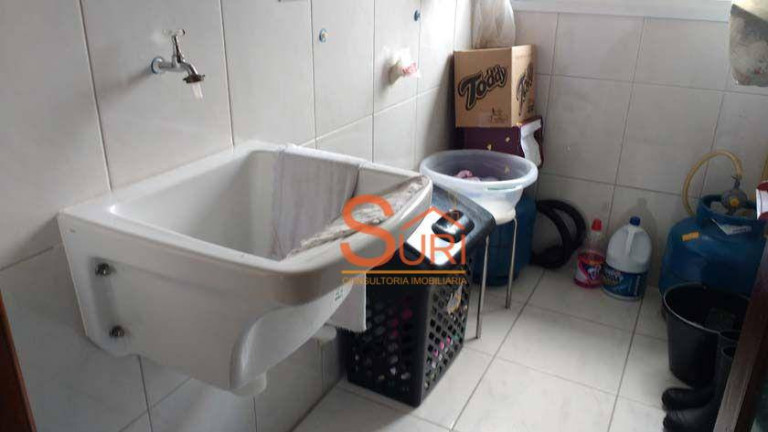 Imagem Sobrado com 4 Quartos à Venda, 243 m² em Parque Jaçatuba - Santo André