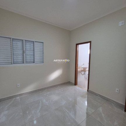Imagem Casa com 3 Quartos à Venda, 160 m²