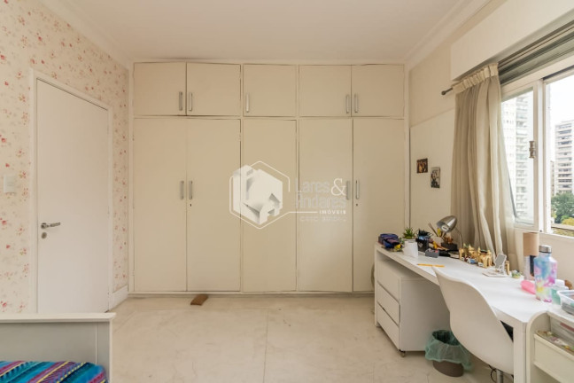 Imagem Apartamento com 3 Quartos à Venda, 212 m² em Santa Cecília - São Paulo Imagem Apartamento com 3 Quartos à Venda, 212 m² em Santa Cecília - São Paulo