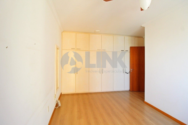 Imagem Apartamento com 3 Quartos à Venda, 153 m² em Petrópolis - Porto Alegre