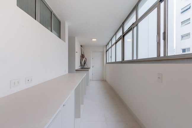 Imagem Apartamento com 3 Quartos à Venda, 236 m² em Santa Cecília - São Paulo