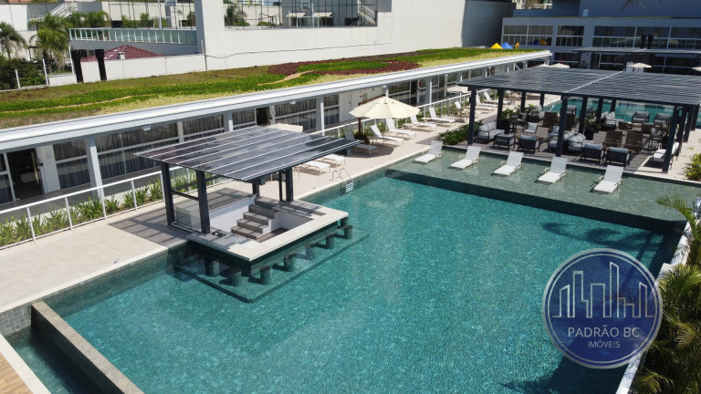 Imagem Apartamento com 3 Quartos à Venda, 127 m² em Itacolomi - Balneário Piçarras Imagem Apartamento com 3 Quartos à Venda, 127 m² em Itacolomi - Balneário Piçarras