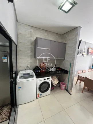 Imagem Casa com 3 Quartos à Venda, 233 m² em Parque João Braz - Cidade Industrial - Goiânia