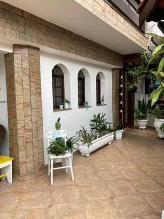 Sobrado com 5 Quartos à Venda, 300 m² em Vila Curuça Velha - São Paulo