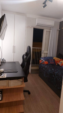 Imagem Imóvel com 3 Quartos à Venda, 1.800.000 m² em São Paulo - Jundiaí Imagem Imóvel com 3 Quartos à Venda, 1.800.000 m² em São Paulo - Jundiaí