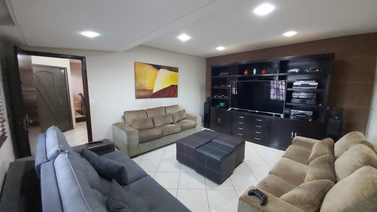 Imagem Casa com 3 Quartos à Venda, 252 m² em Vila Vilas Boas - Campo Grande Imagem Casa com 3 Quartos à Venda, 252 m² em Vila Vilas Boas - Campo Grande