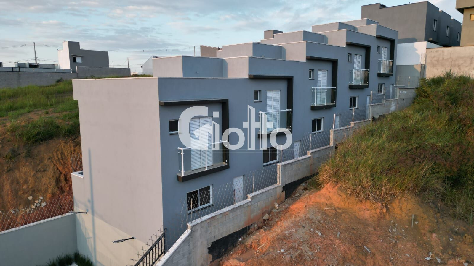 Casa de Condomínio com 2 Quartos à Venda, 67 m² em Vila São Paulo - Mogi Das Cruzes