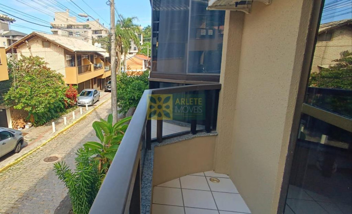 Imagem Apartamento com 2 Quartos à Venda, 80 m² em Centro - Bombinhas