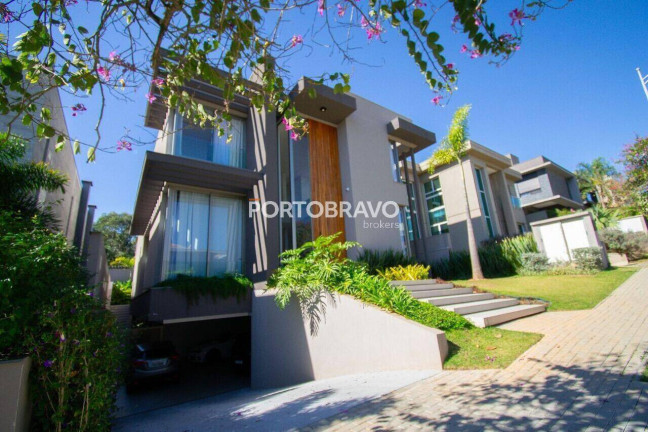 Casa com 4 Quartos à Venda, 822 m² em Tamboré - Santana De Parnaíba