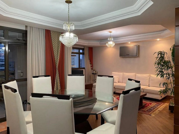 Apartamento com 4 Quartos à Venda, 149 m² em água Verde - Curitiba