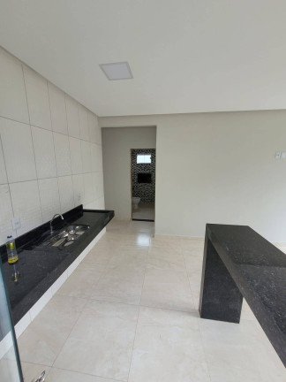 Imagem Casa com 3 Quartos à Venda, 115 m² em Anápolis