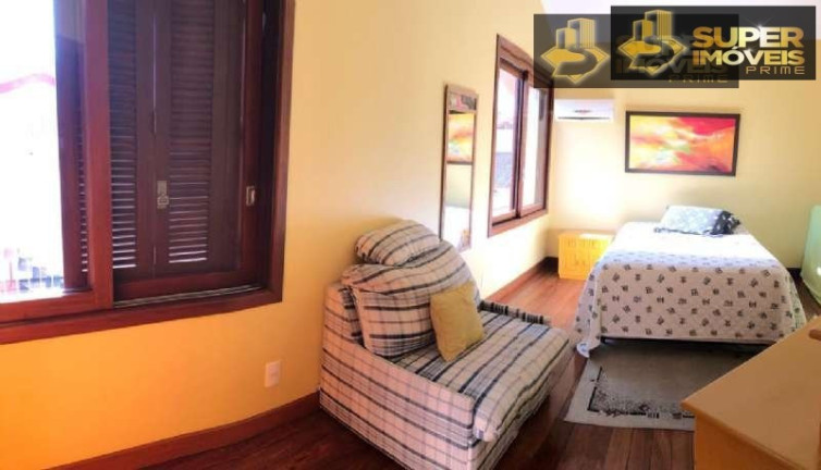 Imagem Casa com 3 Quartos à Venda, 396 m² em Areal - Pelotas Imagem Casa com 3 Quartos à Venda, 396 m² em Areal - Pelotas