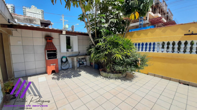 Imagem Casa com 4 Quartos à Venda, 229 m² em Canto Do Forte - Praia Grande