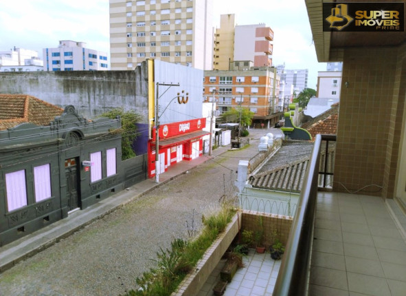 Imagem Apartamento com 4 Quartos à Venda, 182 m² em Centro - Pelotas Imagem Apartamento com 4 Quartos à Venda, 182 m² em Centro - Pelotas