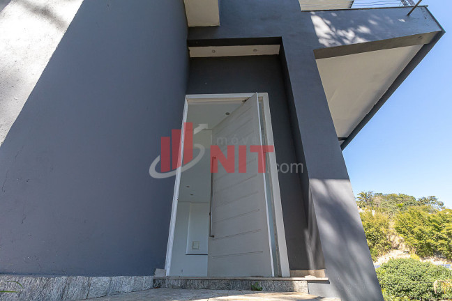 Imagem Casa com 4 Quartos à Venda, 436 m² em Vila Progresso - Niterói Imagem Casa com 4 Quartos à Venda, 436 m² em Vila Progresso - Niterói