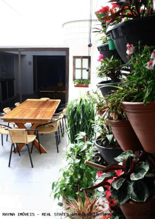 Imagem Casa com 3 Quartos para Alugar, 280 m² em Paraíso - São Paulo