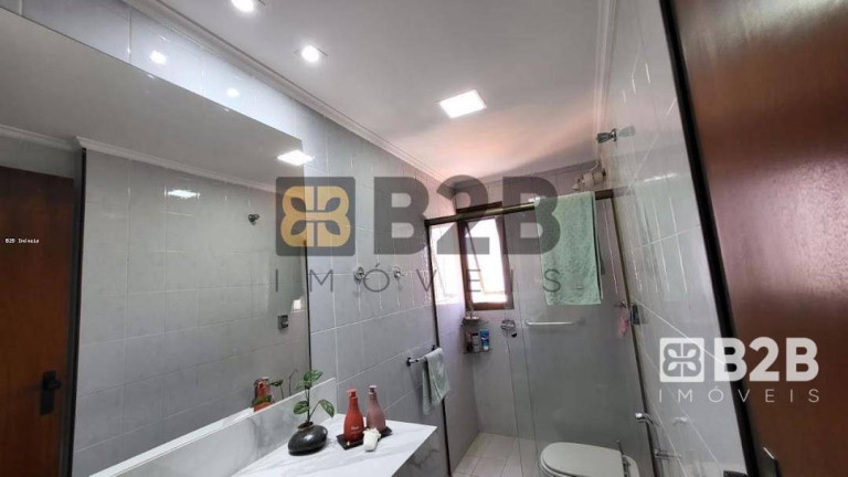 Imagem Apartamento com 3 Quartos à Venda, 110 m² em Edifício Golden Park - Bauru Imagem Apartamento com 3 Quartos à Venda, 110 m² em Edifício Golden Park - Bauru