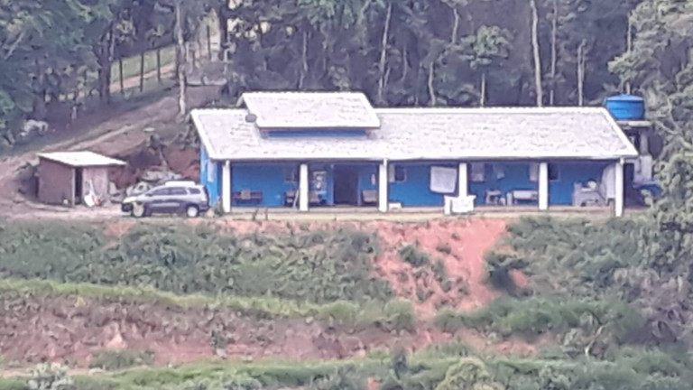 Imagem Chácara com 3 Quartos à Venda, 180 m² em Divininho - Nazaré Paulista Imagem Chácara com 3 Quartos à Venda, 180 m² em Divininho - Nazaré Paulista