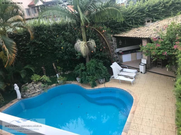 Imagem Casa com 2 Quartos à Venda, 245 m² em Vila Curuça - Santo André