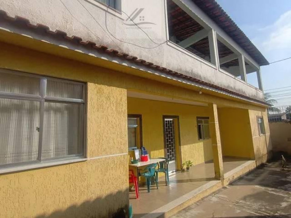 Casa com 2 Quartos à Venda, 