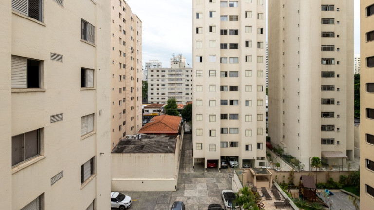 Imagem Apartamento com 2 Quartos à Venda, 76 m² em Moema - São Paulo