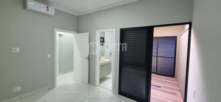Imagem Casa de Condomínio com 3 Quartos à Venda, 230 m² em Condomínio Vilage La Montagne - São José Do Rio Preto Imagem Casa de Condomínio com 3 Quartos à Venda, 230 m² em Condomínio Vilage La Montagne - São José Do Rio Preto