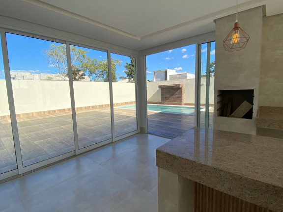 Imagem Casa de Condomínio com 3 Quartos à Venda, 224 m² em Condomínio Marinas Di Caldas - Caldas Novas Imagem Casa de Condomínio com 3 Quartos à Venda, 224 m² em Condomínio Marinas Di Caldas - Caldas Novas