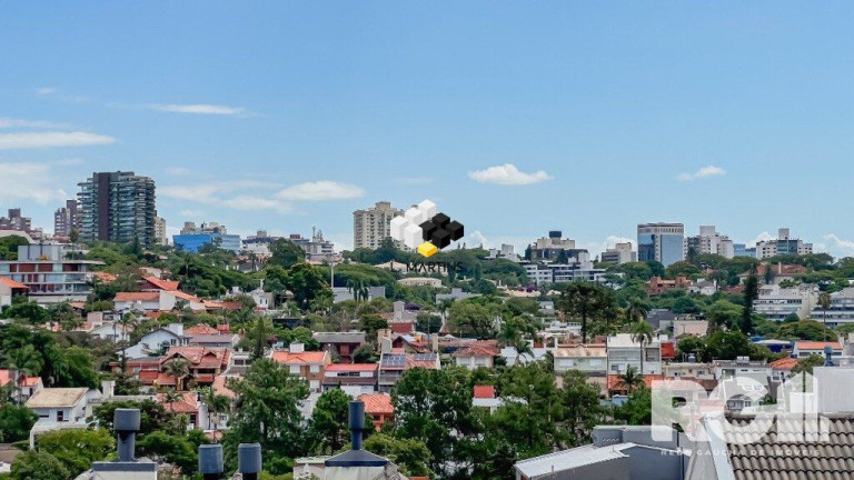 Imagem Casa com 4 Quartos à Venda, 282 m² em Chácara Das Pedras - Porto Alegre Imagem Casa com 4 Quartos à Venda, 282 m² em Chácara Das Pedras - Porto Alegre
