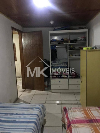 Imagem Casa com 3 Quartos à Venda, 420 m² em Vila Fuck - Piraquara Imagem Casa com 3 Quartos à Venda, 420 m² em Vila Fuck - Piraquara
