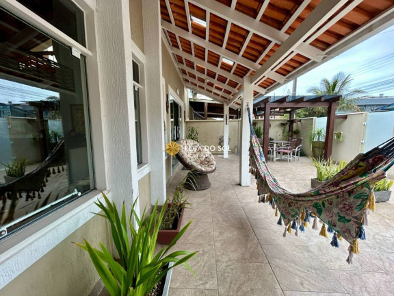 Imagem Casa com 3 Quartos à Venda, 171 m² em Balneário Perequê - Porto Belo
