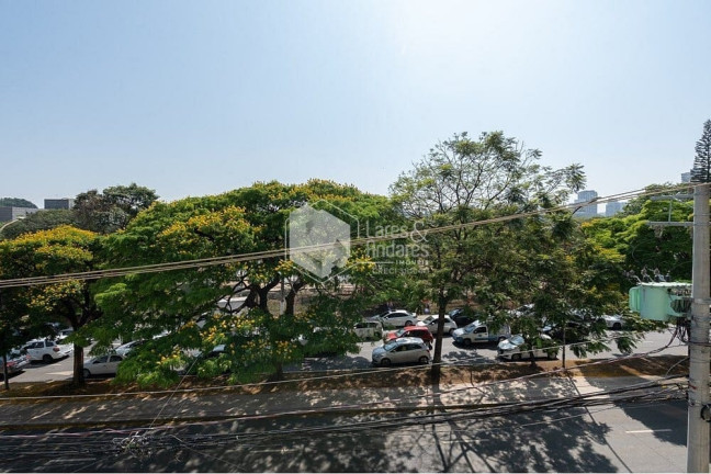 Imagem Apartamento com 1 Quarto à Venda, 61 m² em Indianópolis - São Paulo Imagem Apartamento com 1 Quarto à Venda, 61 m² em Indianópolis - São Paulo