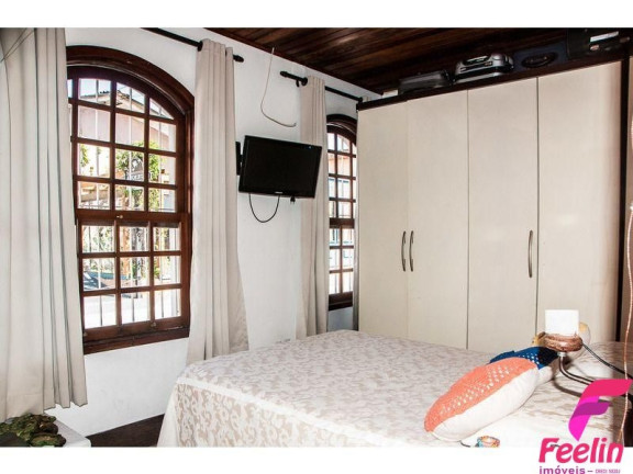 Imagem Casa com 4 Quartos à Venda, 110 m² em Ribeirão Da Ilha - Florianópolis Imagem Casa com 4 Quartos à Venda, 110 m² em Ribeirão Da Ilha - Florianópolis