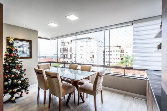 Imagem Cobertura com 3 Quartos à Venda, 241 m² em Jardim Lindóia - Porto Alegre