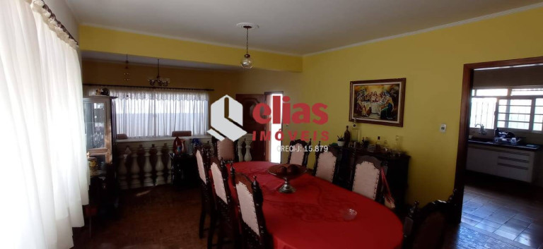 Casa com 4 Quartos à Venda, 330 m² em Vila Antártica - Bauru