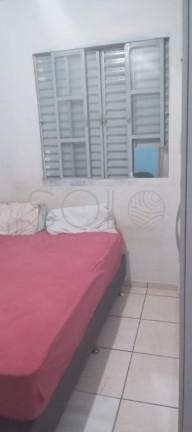 Imagem Casa com 2 Quartos à Venda, 200 m² em Parque Residencial Valle Verde - Araraquara Imagem Casa com 2 Quartos à Venda, 200 m² em Parque Residencial Valle Verde - Araraquara