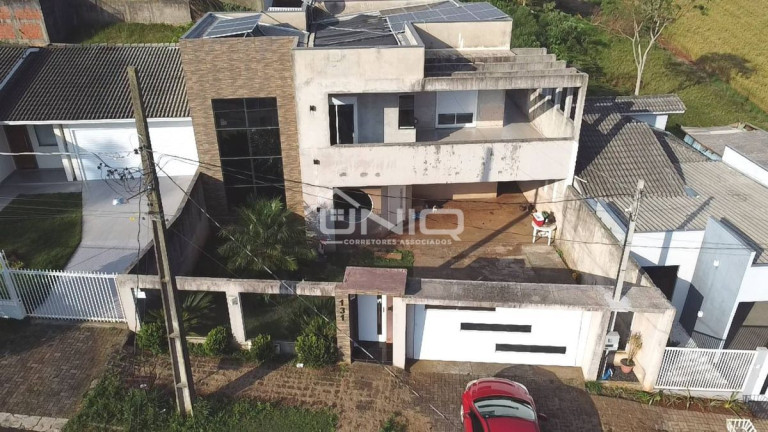 Casa com 3 Quartos à Venda, 160 m² em Aeroporto - Pato Branco
