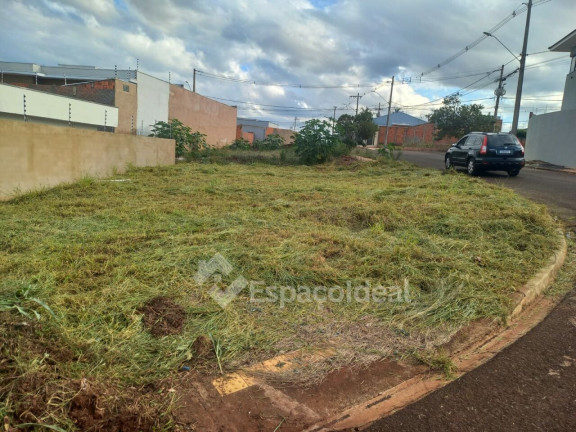 Imagem Terreno à Venda, 209 m² em Jardim Planalto - Lençóis Paulista Imagem Terreno à Venda, 209 m² em Jardim Planalto - Lençóis Paulista