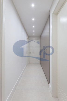 Imagem Apartamento com 4 Quartos à Venda, 220 m² em Praia Grande - Torres Imagem Apartamento com 4 Quartos à Venda, 220 m² em Praia Grande - Torres