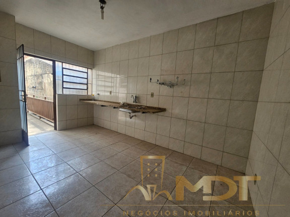 Imagem Casa com 4 Quartos à Venda, 232 m² em Copacabana - Belo Horizonte Imagem Casa com 4 Quartos à Venda, 232 m² em Copacabana - Belo Horizonte