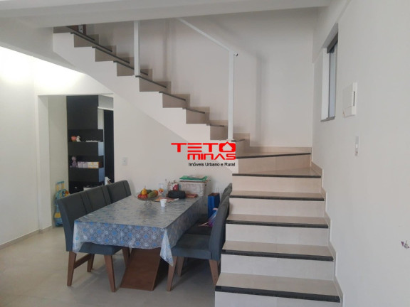 Imagem Casa com 2 Quartos à Venda, 95 m² em Estação - São Lourenço