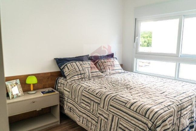 Imagem Apartamento com 2 Quartos à Venda, 61 m² em Menino Deus - Porto Alegre Imagem Apartamento com 2 Quartos à Venda, 61 m² em Menino Deus - Porto Alegre