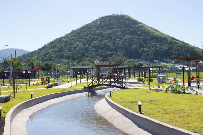 Imagem Imóvel à Venda, 360 m² em Cajueiros - Maricá Imagem Imóvel à Venda, 360 m² em Cajueiros - Maricá