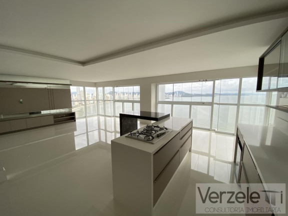 Imagem Apartamento com 4 Quartos à Venda, 237 m² em Barra Sul - Balneário Camboriú Imagem Apartamento com 4 Quartos à Venda, 237 m² em Barra Sul - Balneário Camboriú