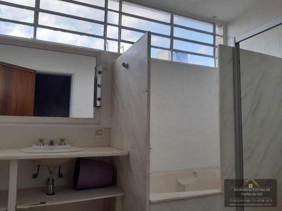 Imagem Sobrado com 4 Quartos para Alugar, 556 m² em Vila Tramontano - São Paulo