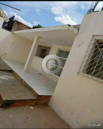 Imagem Casa com 6 Quartos à Venda, 367 m² em Edgar Pereira - Montes Claros