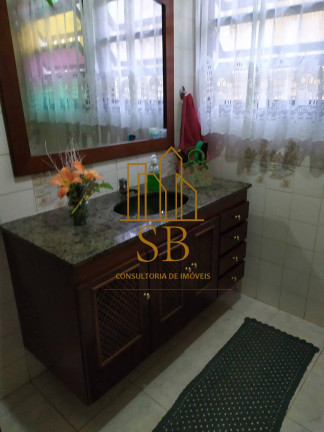 Foto do imóvel Sobrado com 4 Quartos à Venda, 271 m² em Vila São Jorge - São Vicente