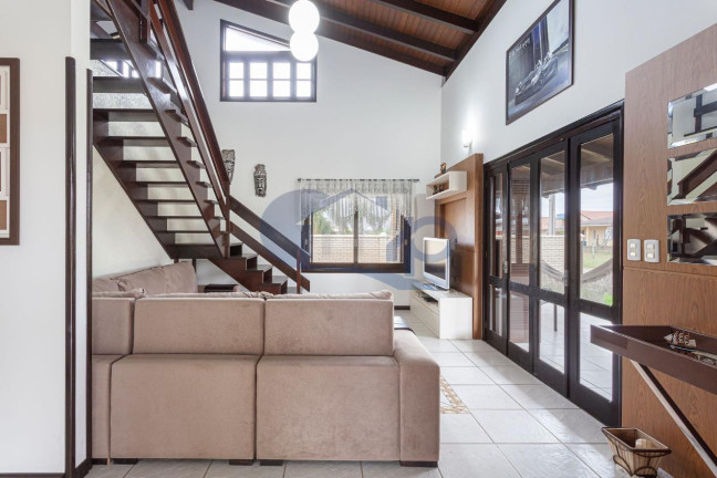 Imagem Casa com 4 Quartos à Venda, 335 m² em Paraíso (distrito) - Torres